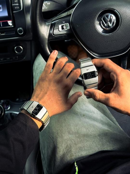 Nik_e Triax Sand Grey Digital heavy quality