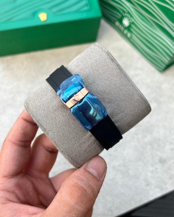 Role_x Oyster Perpetual Tiger Copper