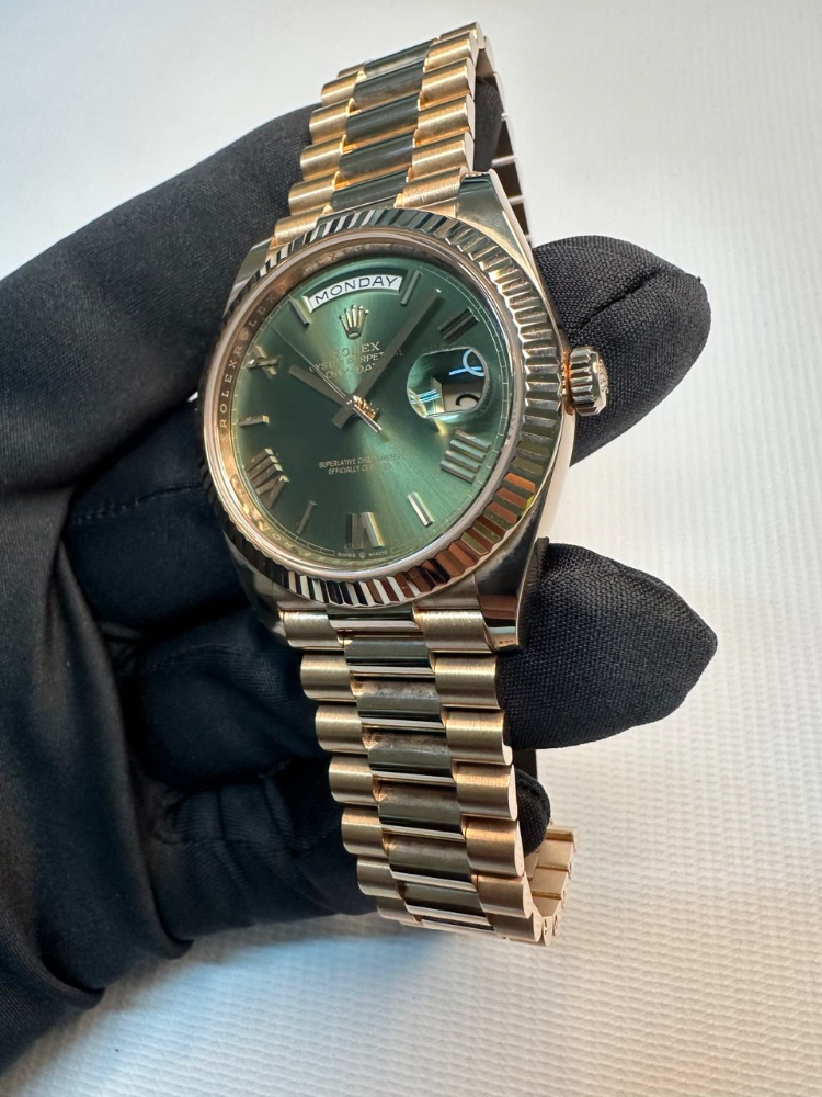 Rolex DAY-DATE 40 MM EVEROSE GOLD